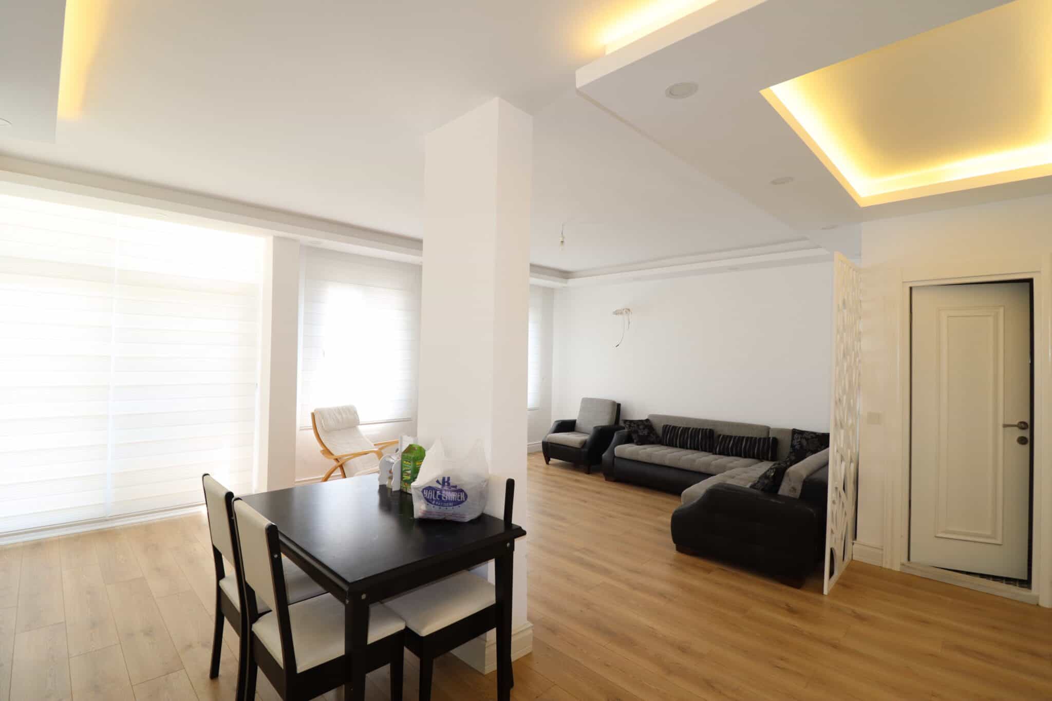 Mersin Silifke Narlıkuyu Denize Sıfır  Nazar Sitesi Satılık 4+1  Lüks Villa