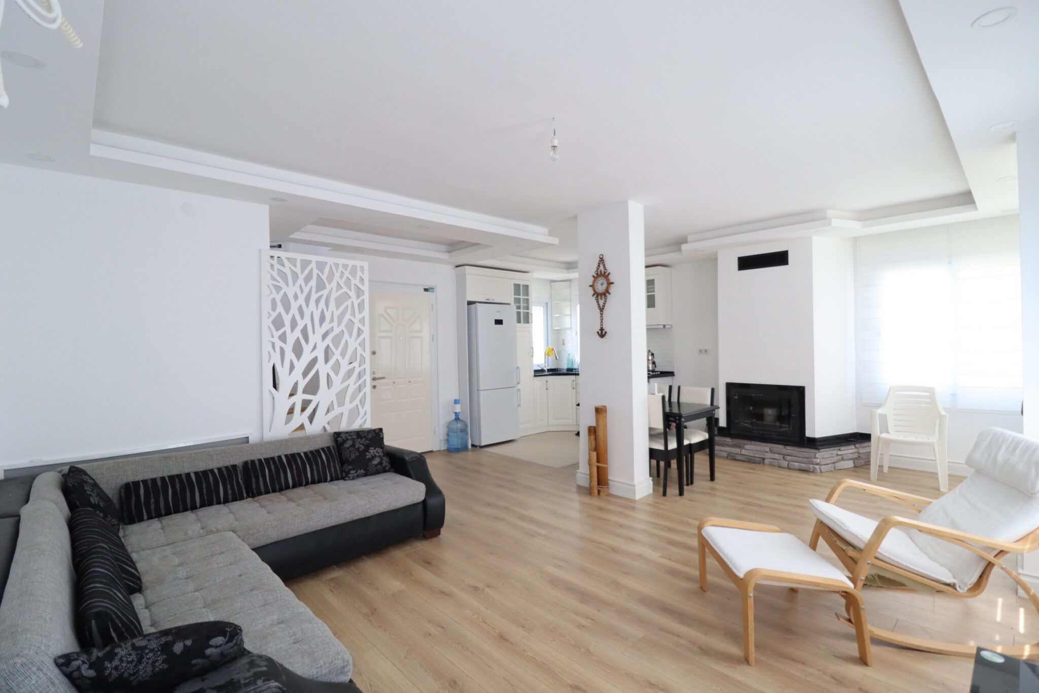 Mersin Silifke Narlıkuyu Denize Sıfır  Nazar Sitesi Satılık 4+1  Lüks Villa
