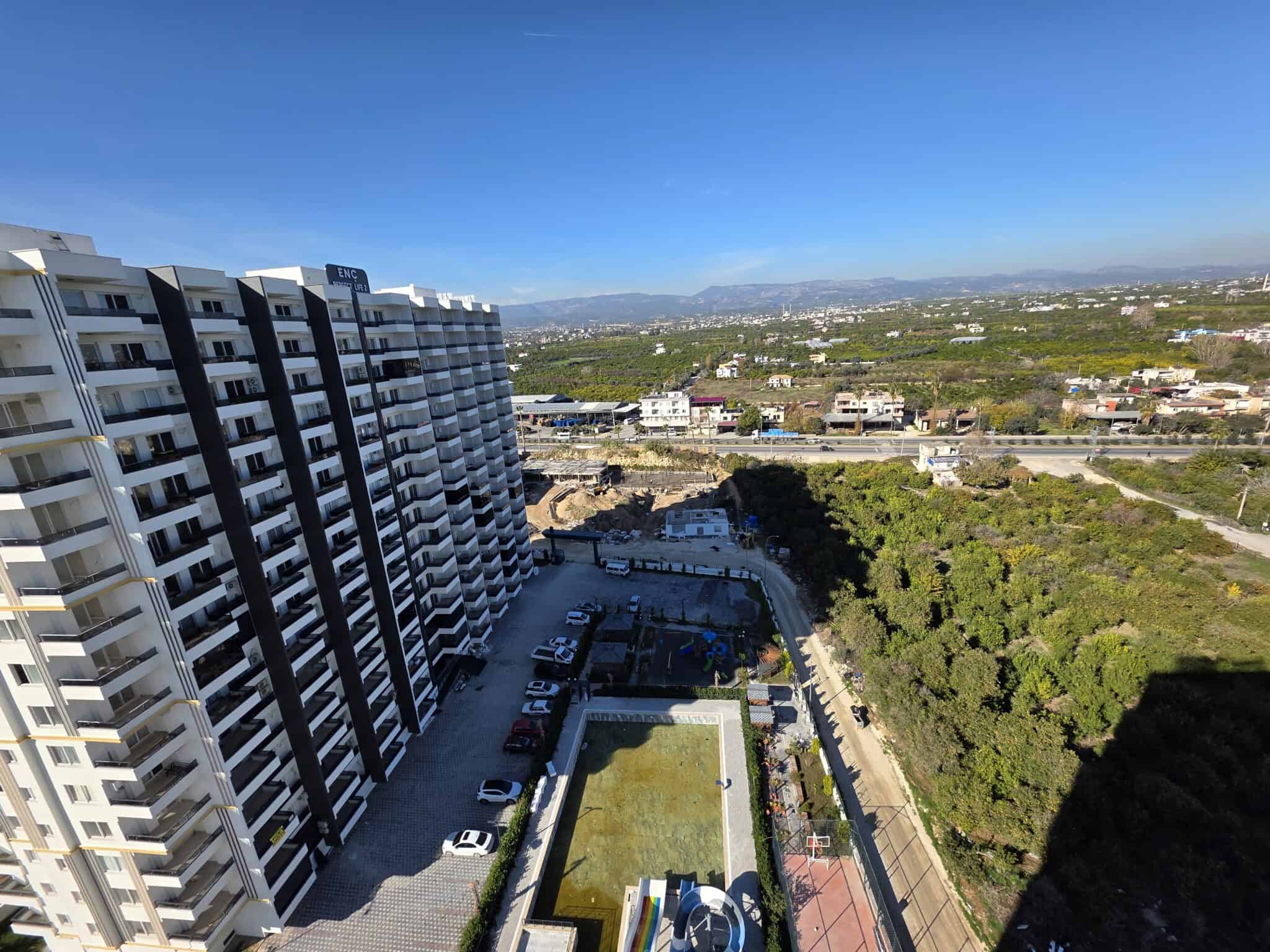 Hoekappartement met 2+1 slaapkamers te koop in Perfect Life 1, Erdemli, Mersin