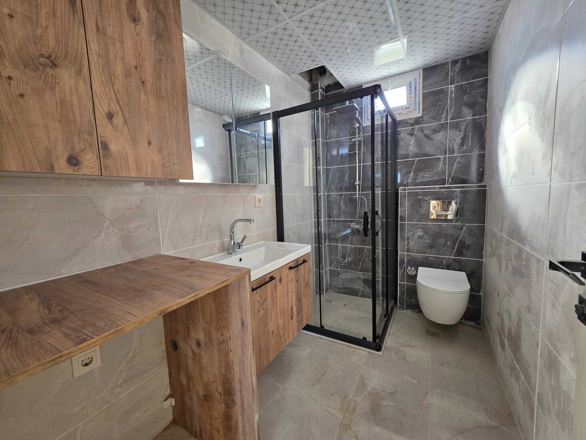 Hoekappartement met 2+1 slaapkamers te koop in Perfect Life 1, Erdemli, Mersin