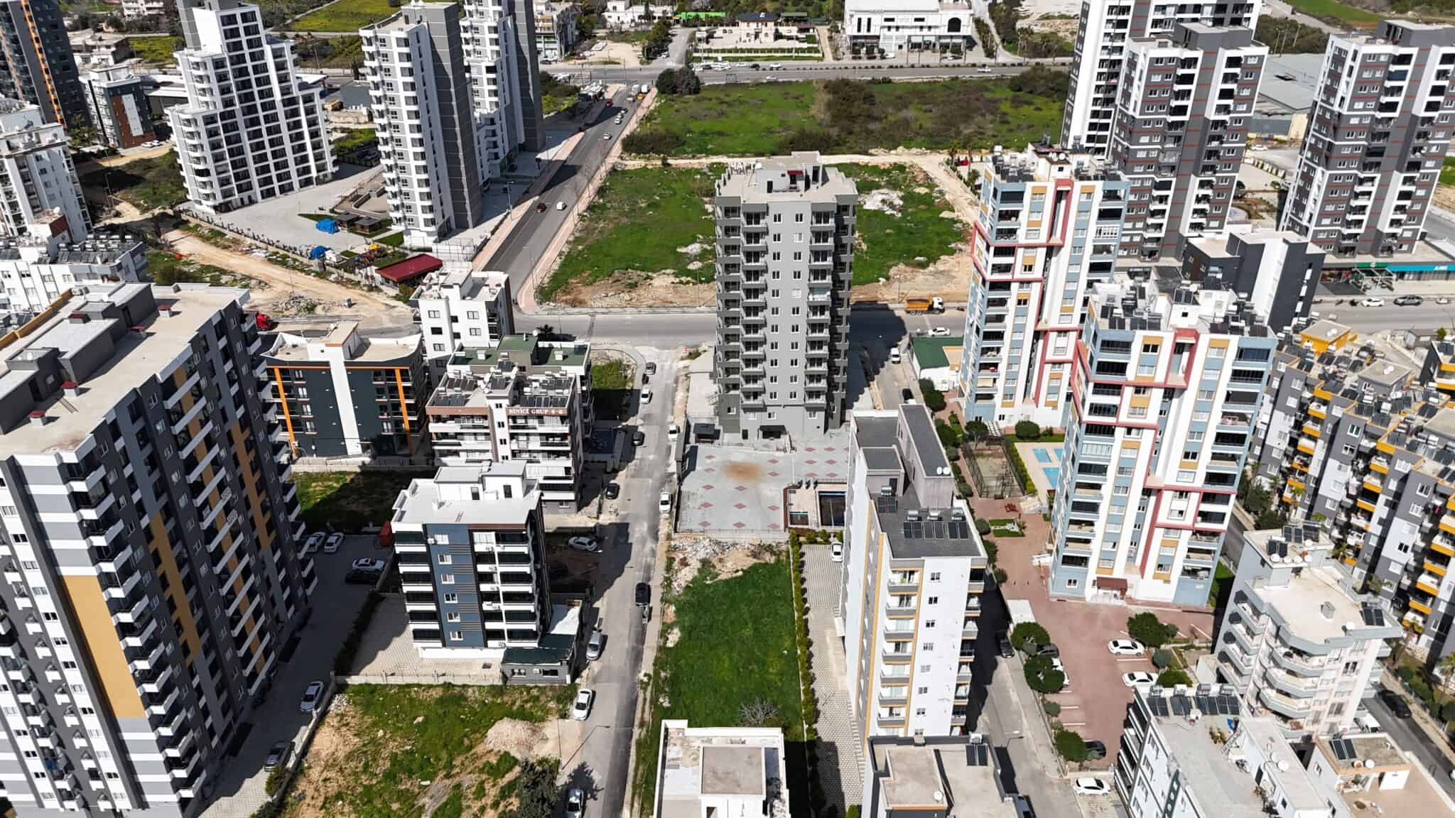 Земельный участок на продажу недалеко от моря в Мезитли-Тедже, Мерсин
