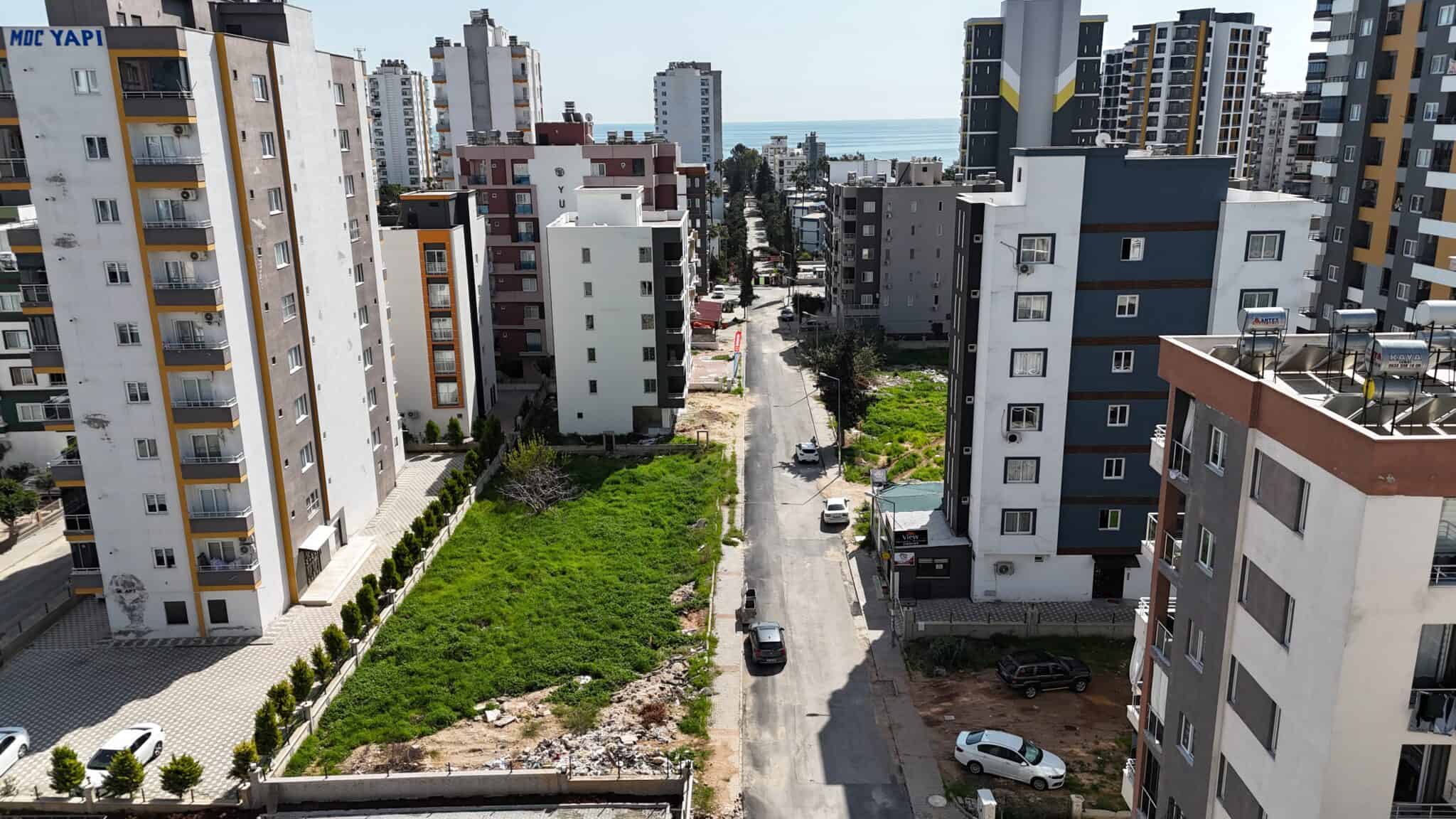 Земельный участок на продажу недалеко от моря в Мезитли-Тедже, Мерсин