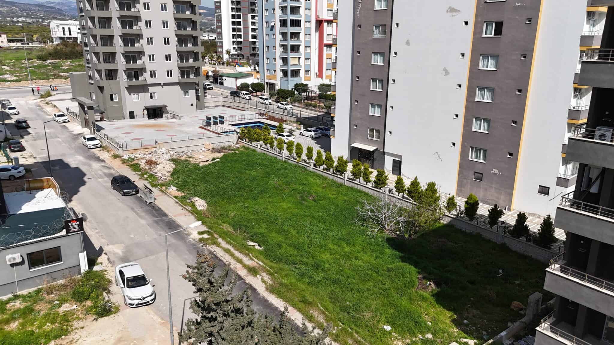 Земельный участок на продажу недалеко от моря в Мезитли-Тедже, Мерсин