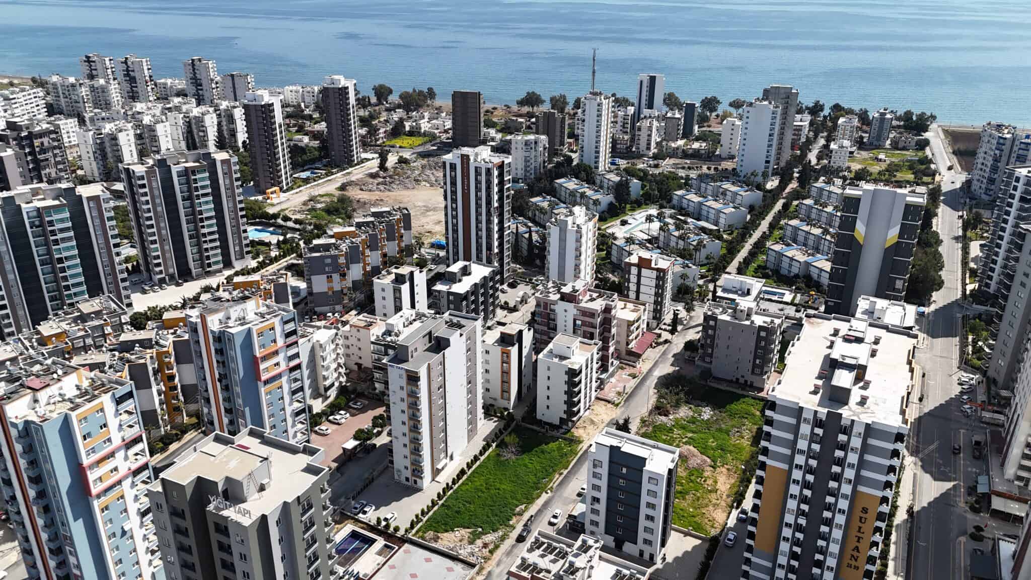 Земельный участок на продажу недалеко от моря в Мезитли-Тедже, Мерсин