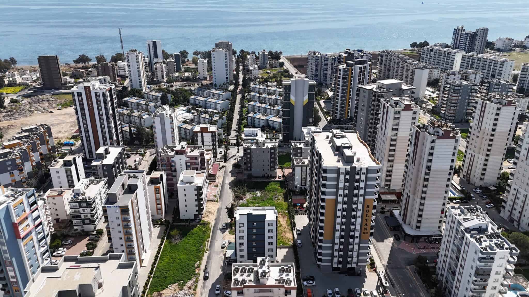 Земельный участок на продажу недалеко от моря в Мезитли-Тедже, Мерсин
