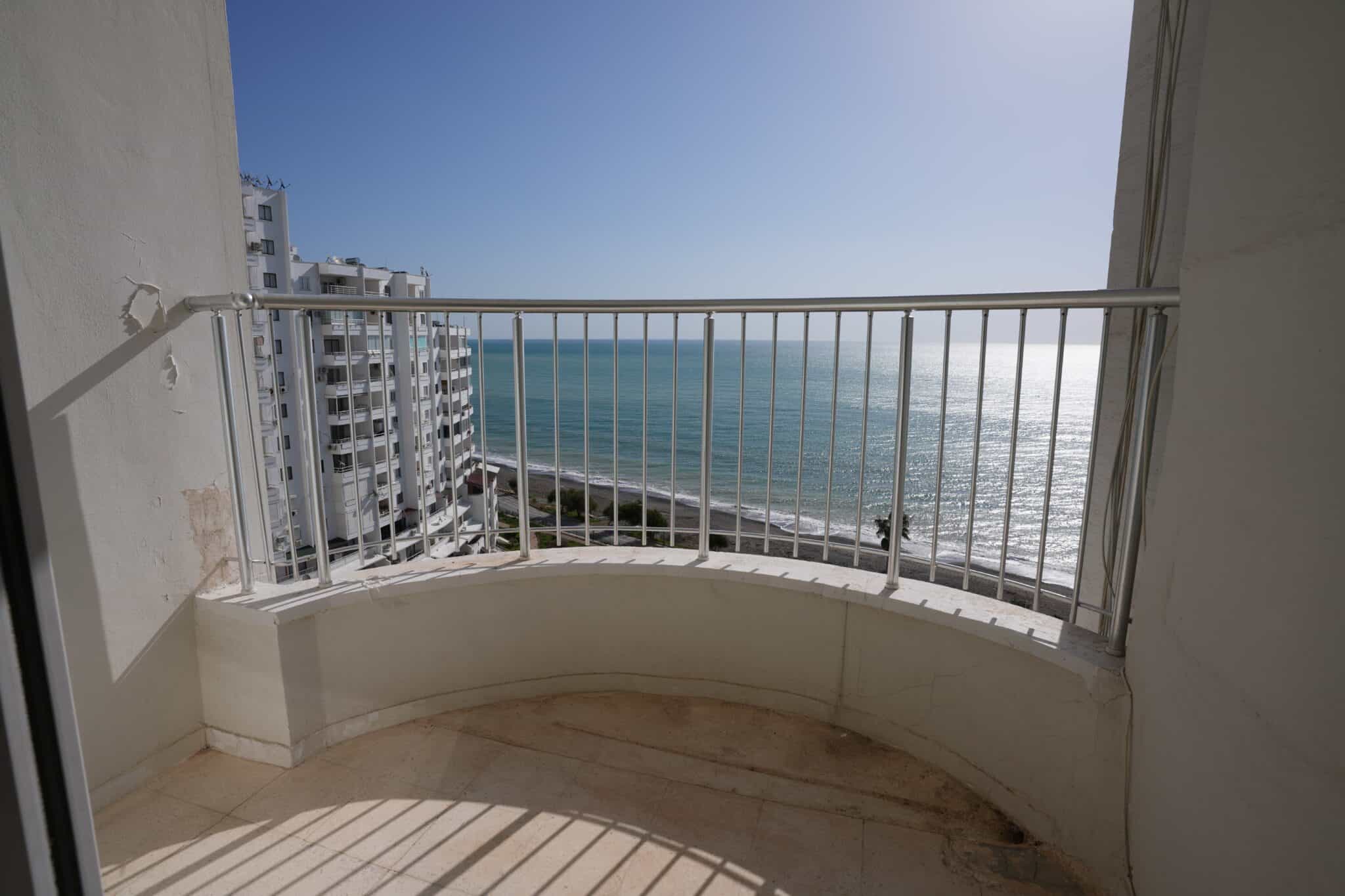 Mersin Erdemli Arpaçbahşiş Mts Sitesi 1+1 Eşyalı Satılık Daire