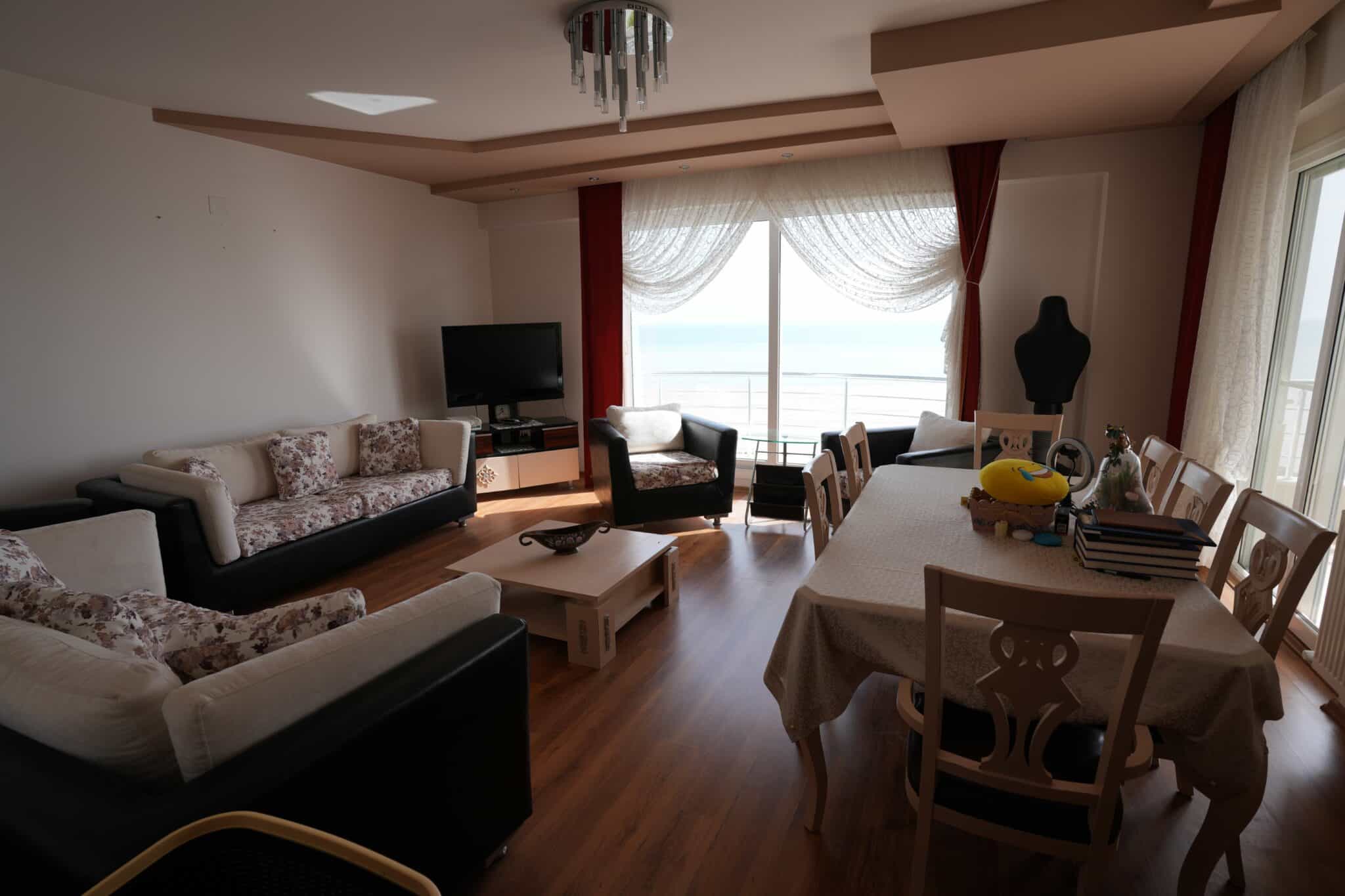 MERSİN ERDEMLİ DENİZE SIFIR ALATAPARK SİTESİ 4+1 SATILIK DAİRE