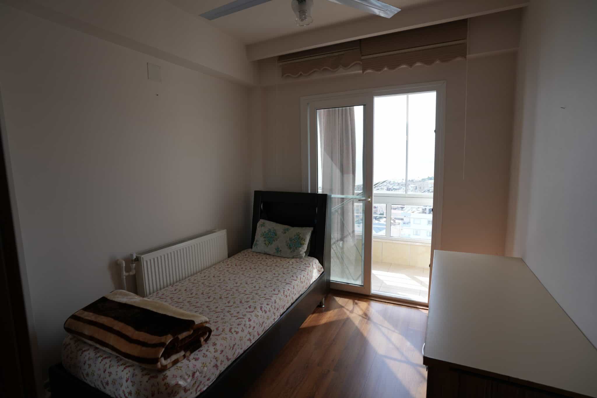 MERSİN ERDEMLİ DENİZE SIFIR ALATAPARK SİTESİ 4+1 SATILIK DAİRE