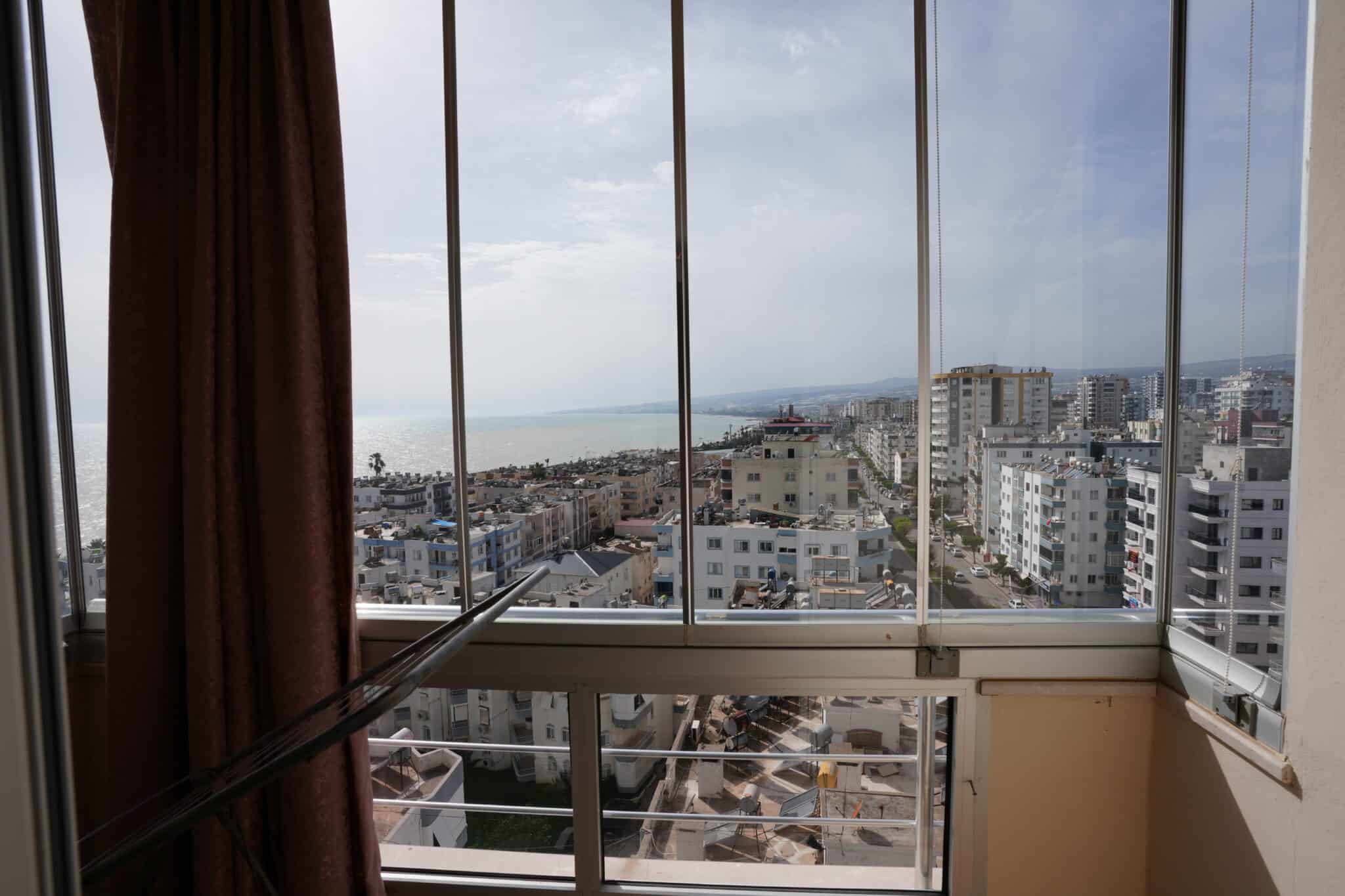 MERSİN ERDEMLİ DENİZE SIFIR ALATAPARK SİTESİ 4+1 SATILIK DAİRE