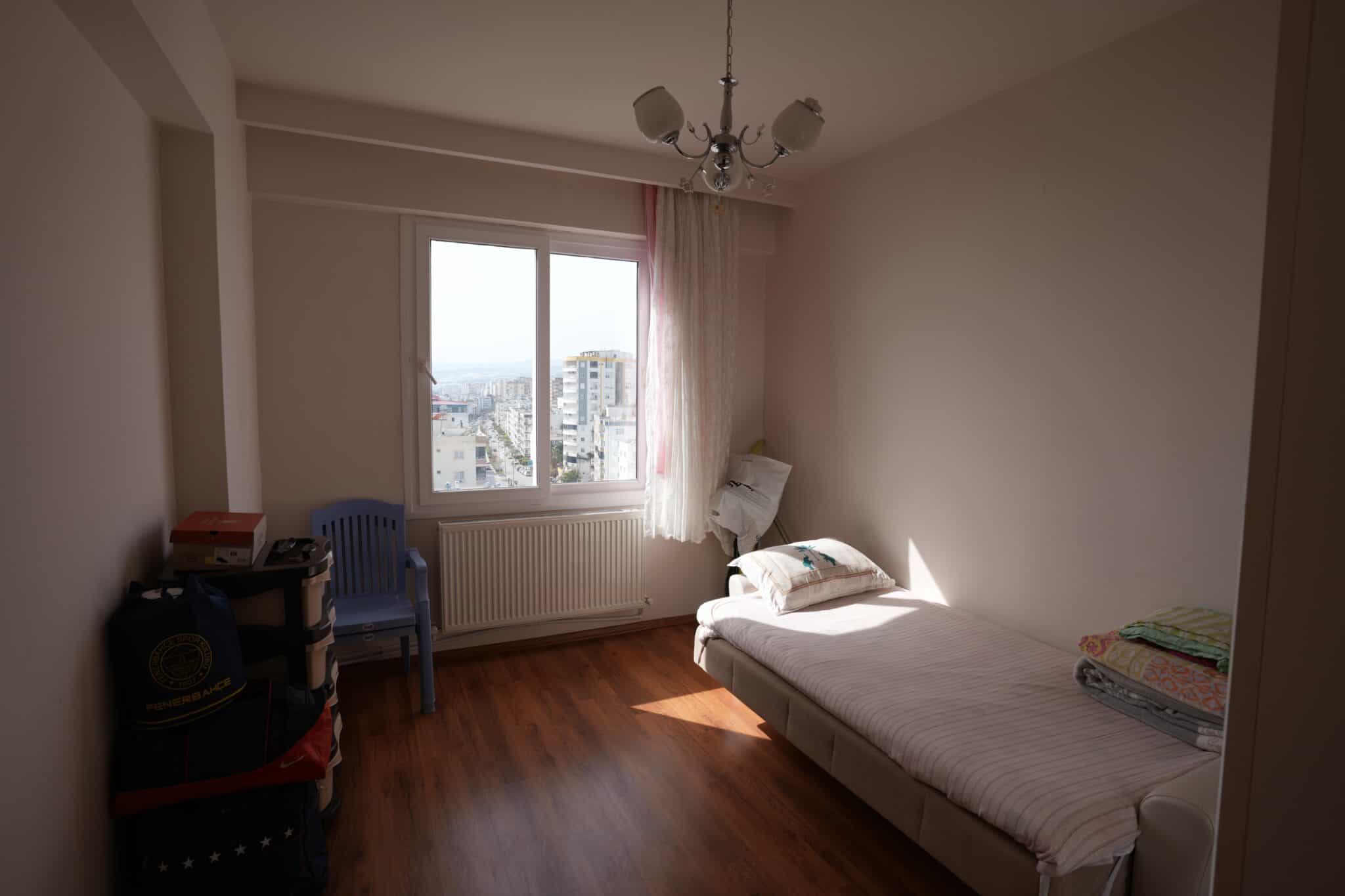 MERSİN ERDEMLİ DENİZE SIFIR ALATAPARK SİTESİ 4+1 SATILIK DAİRE
