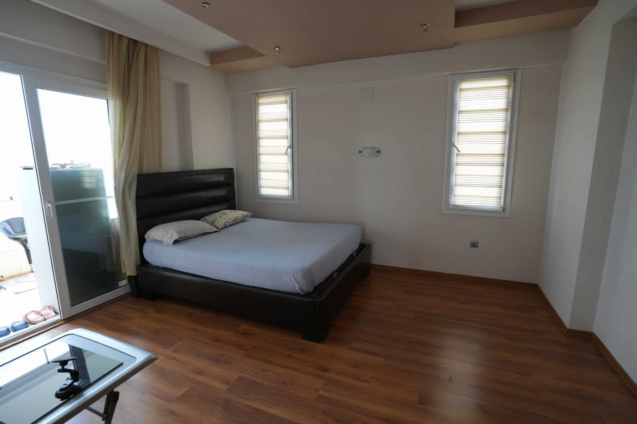 MERSİN ERDEMLİ DENİZE SIFIR ALATAPARK SİTESİ 4+1 SATILIK DAİRE