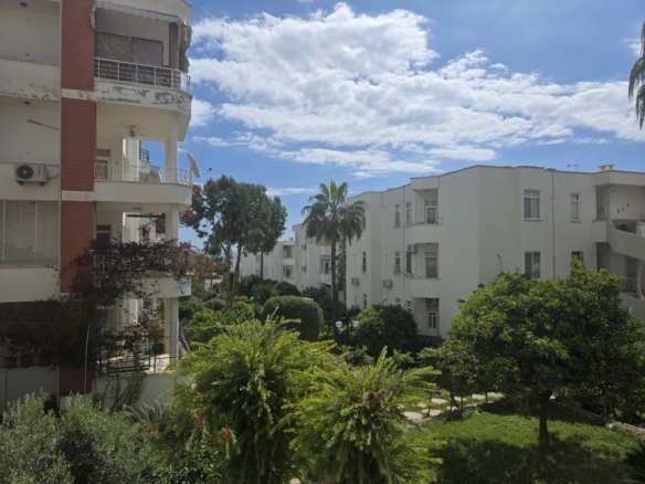 Mersin Erdemli Kumkuyu Denize Sıfır Altınportakal Eşyalı Satılık 3+1 Teras Katı Daire