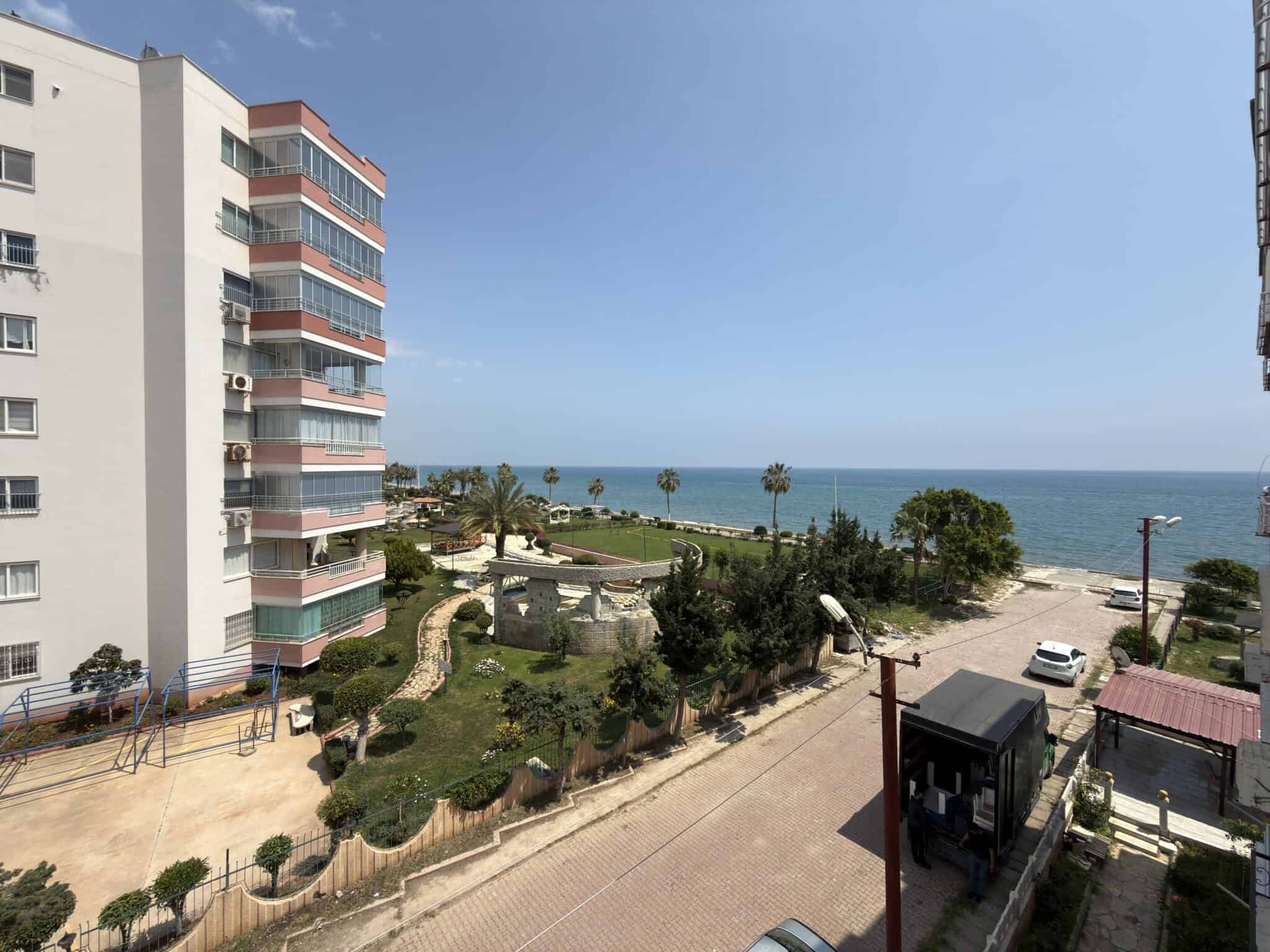 Mersin Erdemli Limonlu Denize Sıfır Benim Tatil  Sitesi  Satılık 2+1 Deniz Manzaralı  Daire