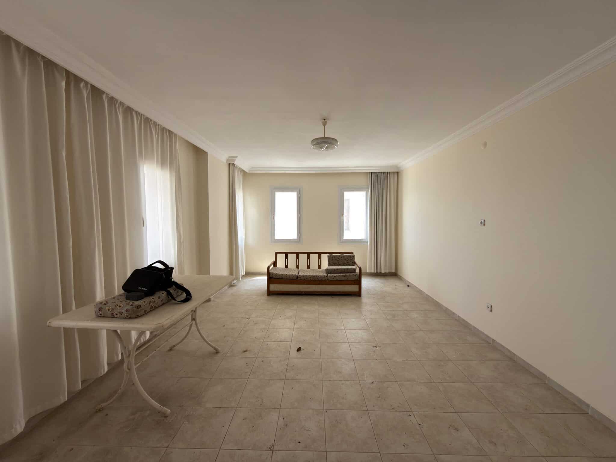 Mersin Erdemli Limonlu Denize Sıfır Benim Tatil  Sitesi  Satılık 2+1 Deniz Manzaralı  Daire
