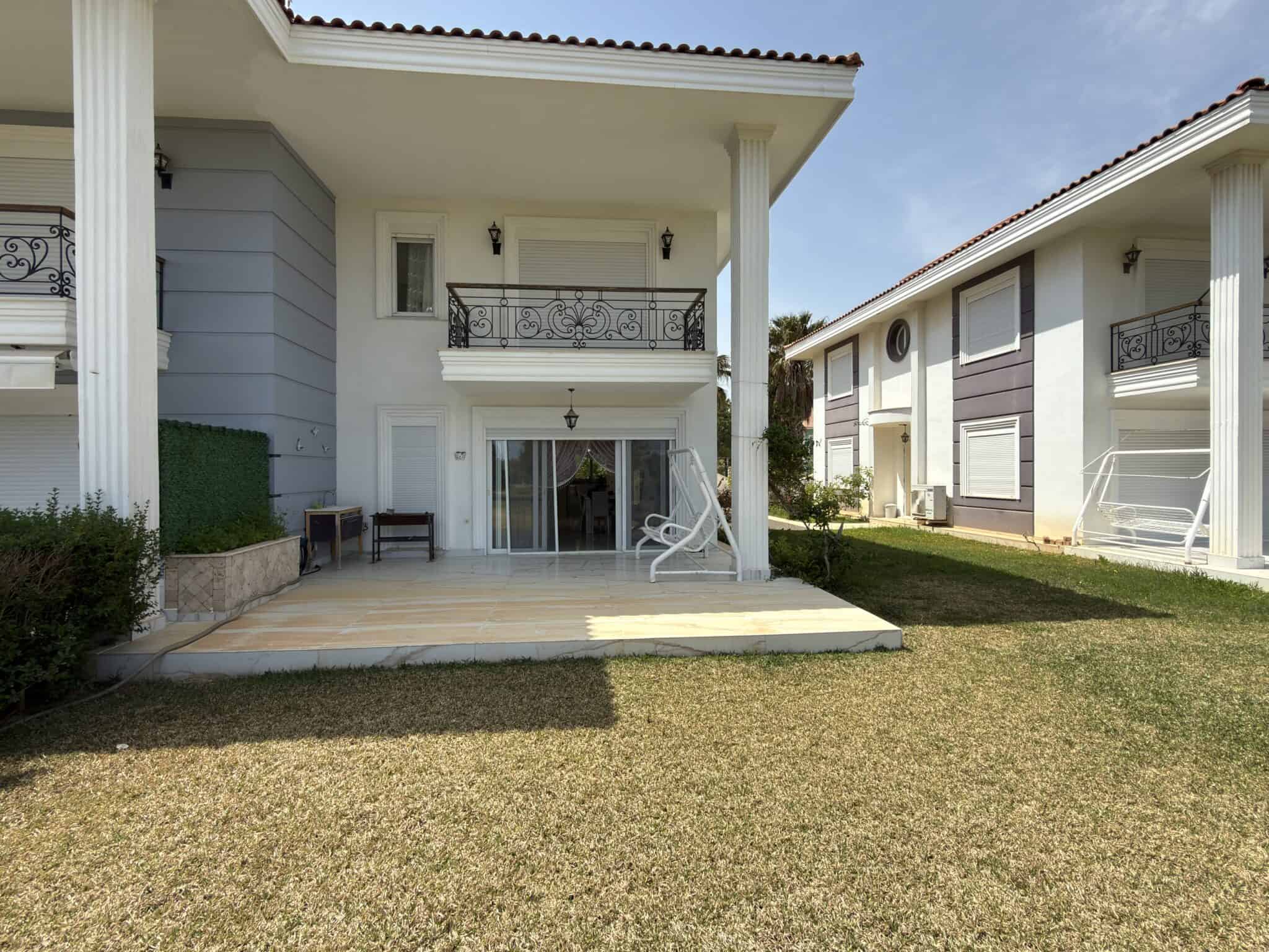 Hoekvilla met 4+1 slaapkamers te koop in Marpessa Vip 1, Atayurt, Silifke, Mersin