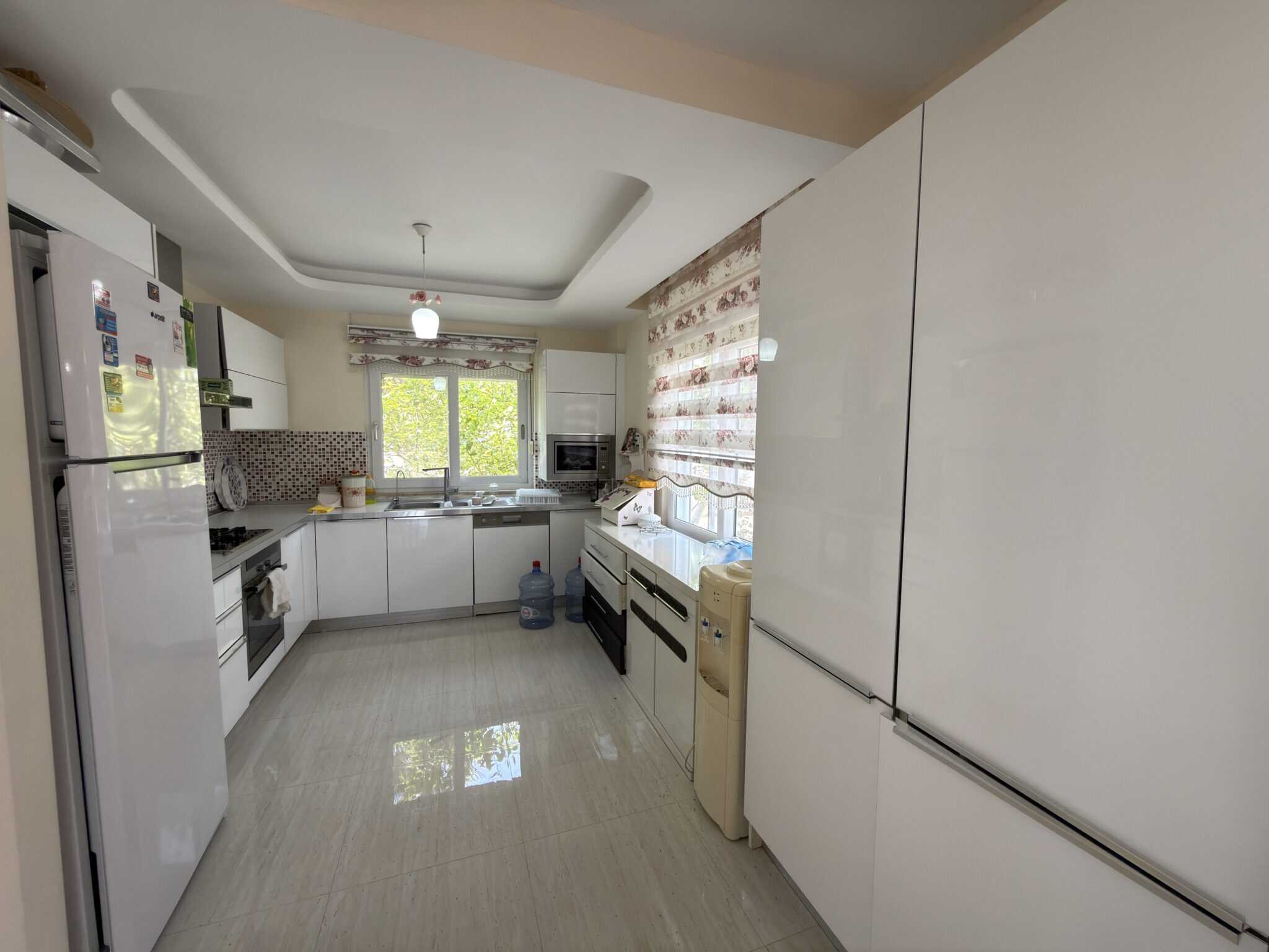 Hoekvilla met 4+1 slaapkamers te koop in Marpessa Vip 1, Atayurt, Silifke, Mersin