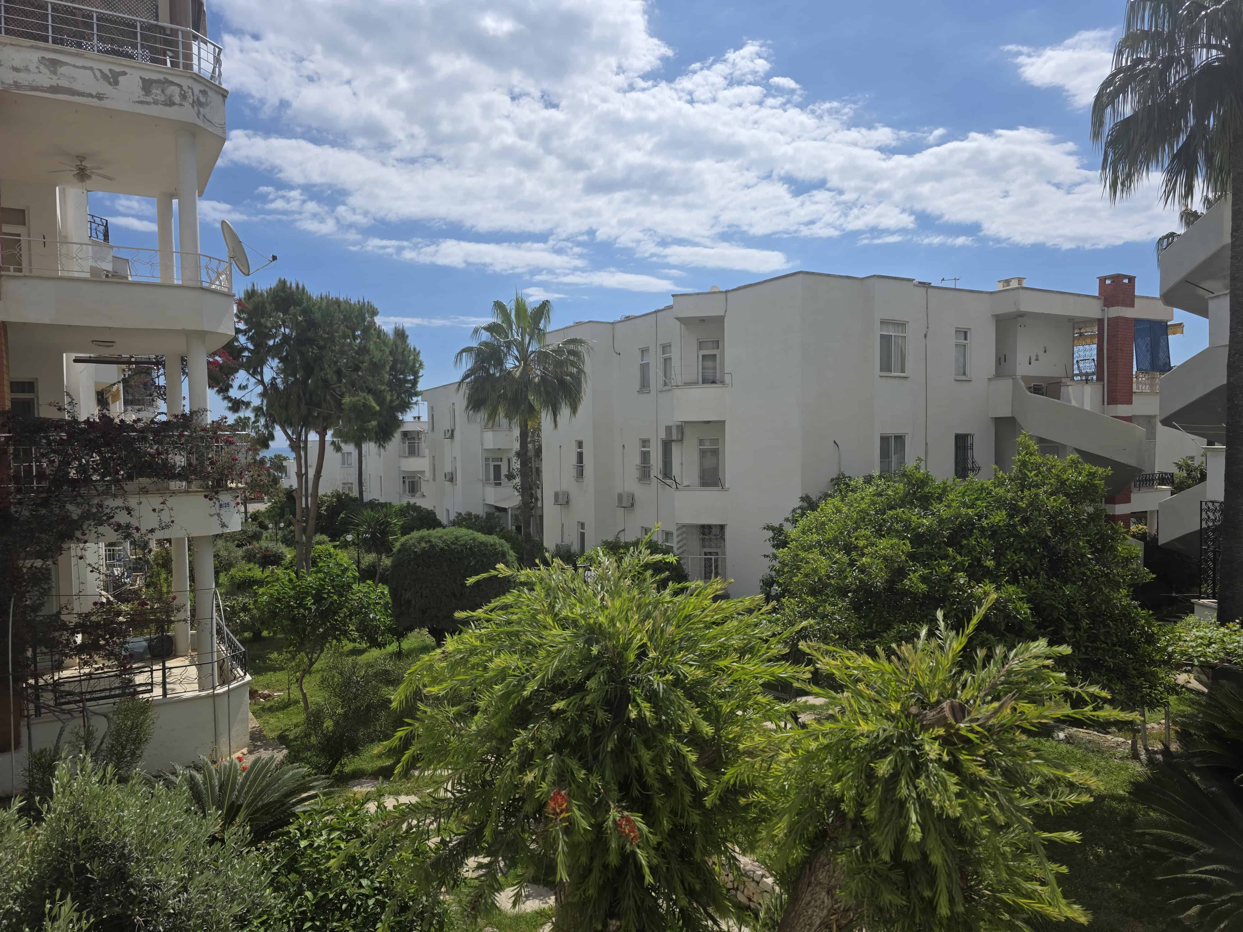 Gemeubileerd 3+1 terrasappartement te koop in Altınportakal, Kumkuyu, Erdemli, Mersin