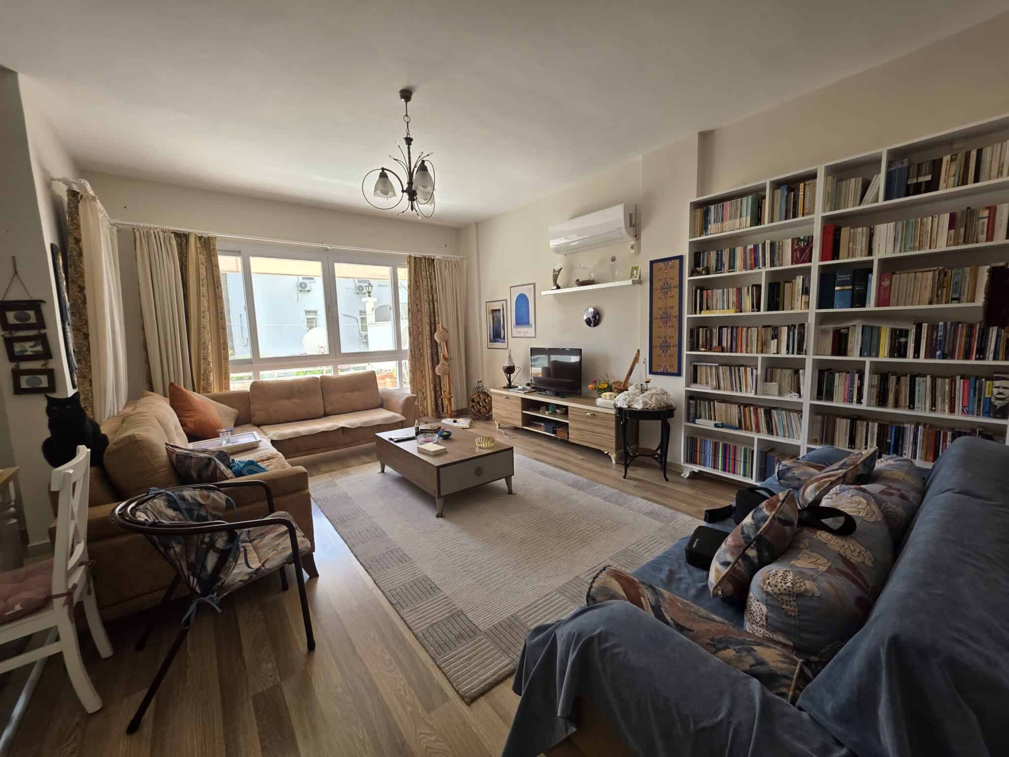 Gemeubileerd 3+1 terrasappartement te koop in Altınportakal, Kumkuyu, Erdemli, Mersin