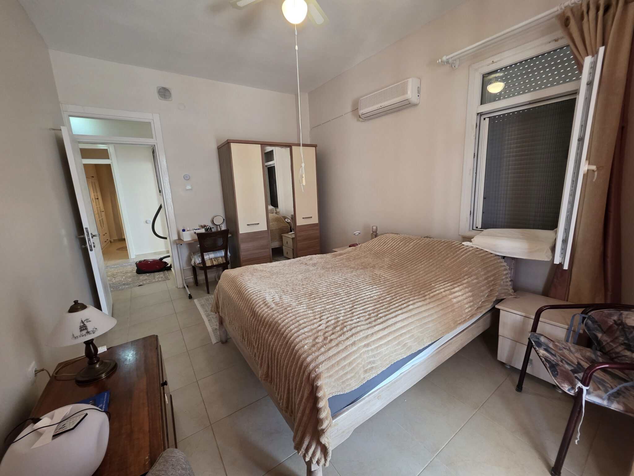 Gemeubileerd 3+1 terrasappartement te koop in Altınportakal, Kumkuyu, Erdemli, Mersin