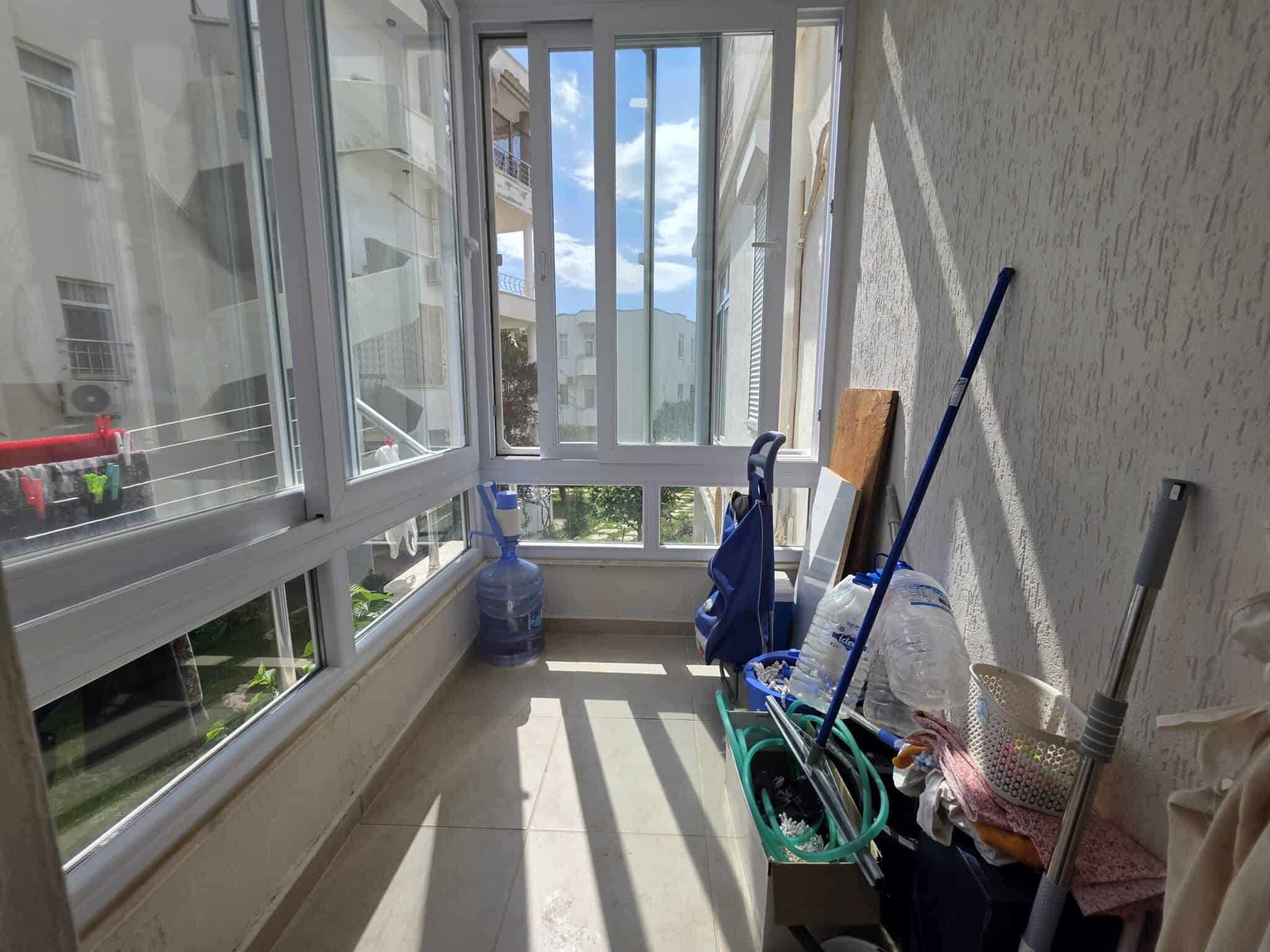 Gemeubileerd 3+1 terrasappartement te koop in Altınportakal, Kumkuyu, Erdemli, Mersin
