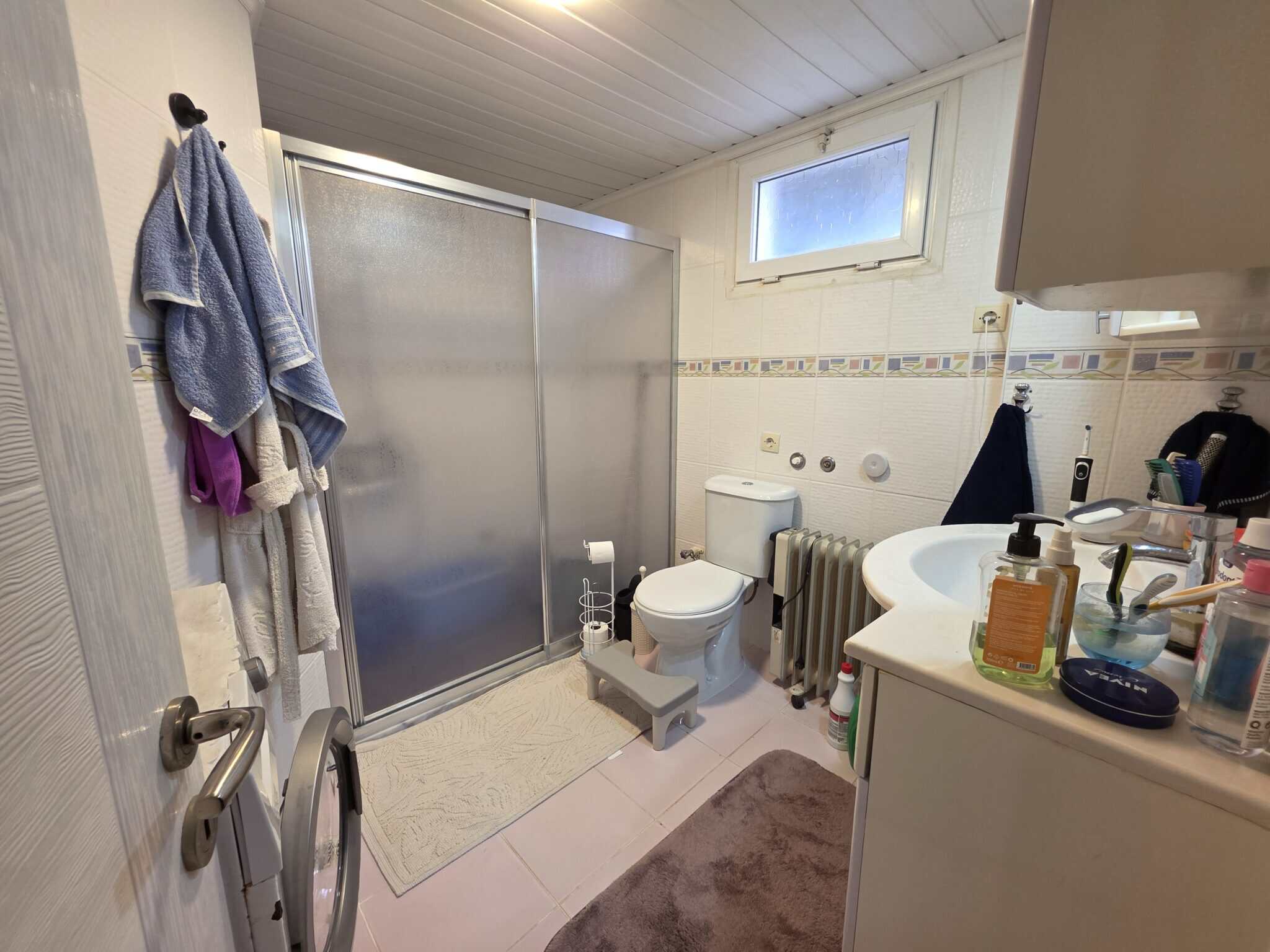 Gemeubileerd 3+1 terrasappartement te koop in Altınportakal, Kumkuyu, Erdemli, Mersin