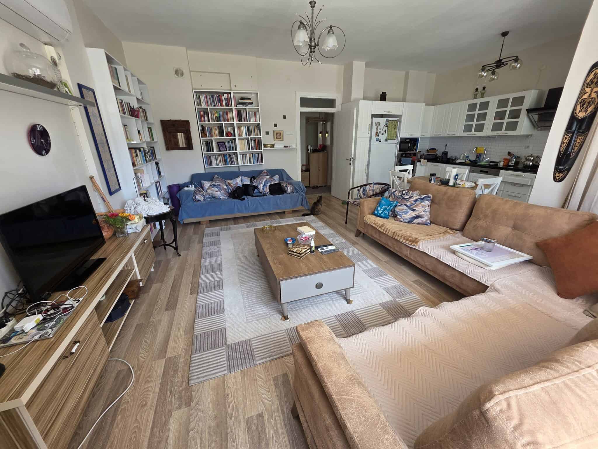 Gemeubileerd 3+1 terrasappartement te koop in Altınportakal, Kumkuyu, Erdemli, Mersin