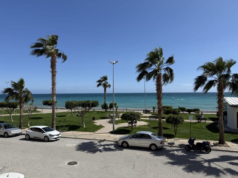 Mersin Erdemli Merkez Denize Sıfır Satılık 3+1 Daire