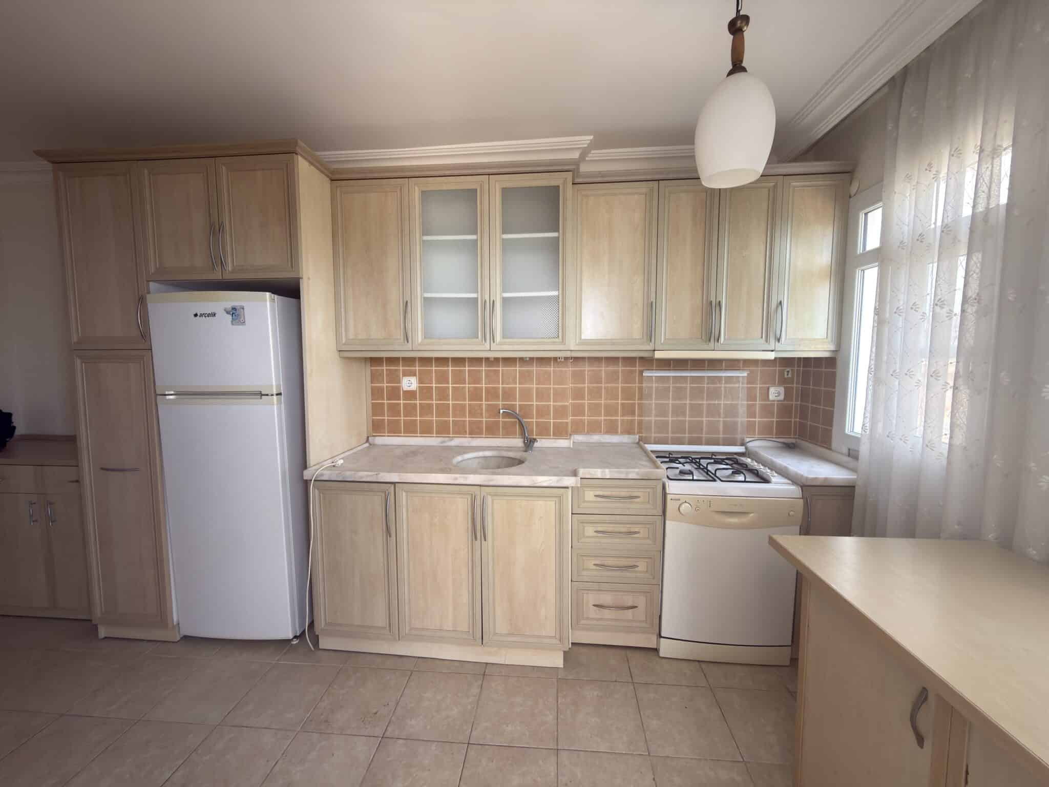 Mersin Erdemli Limonlu Denize Sıfır Benim Tatil  Sitesi  Satılık 3+1 Ön Blok  Daire