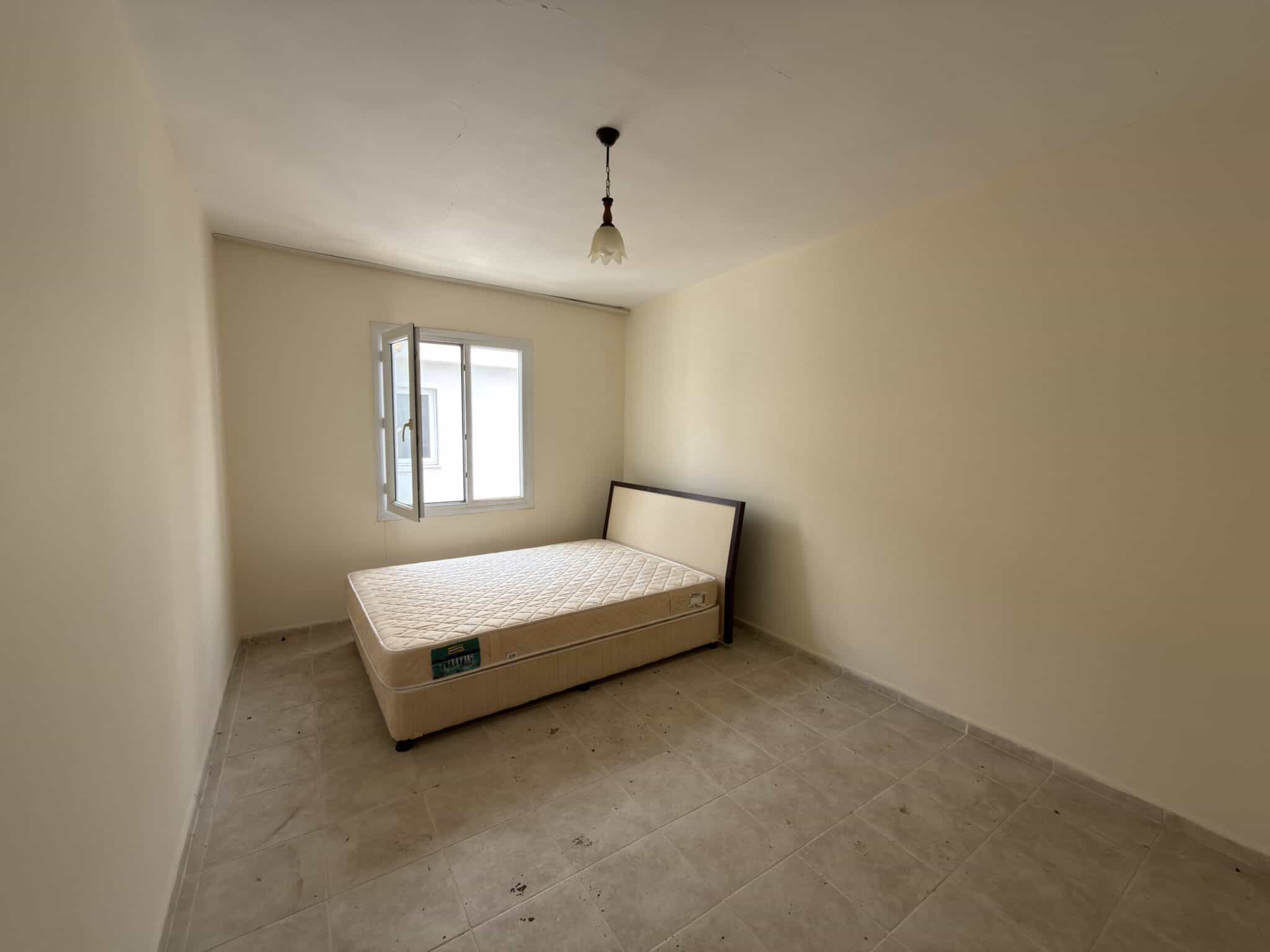 Mersin Erdemli Limonlu Denize Sıfır Benim Tatil  Sitesi  Satılık 3+1   Daire