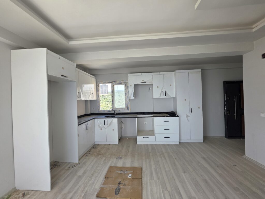 Appartement met 1 slaapkamer en 1 badkamer te koop met zeezicht in Ayaş, Erdemli, Mersin