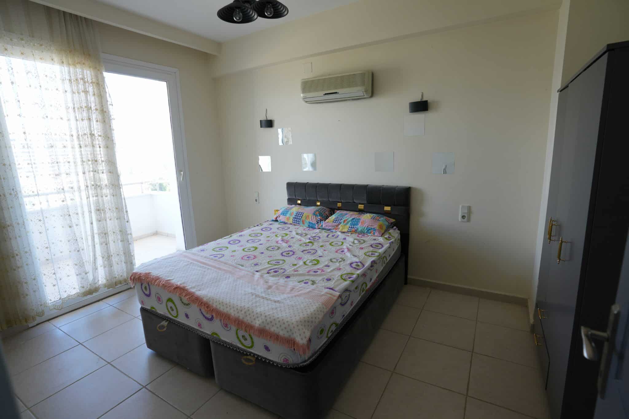 Mersin Kargıpınarı Queenaba Sitesi Eşyalı Satılık 3+1 Bakımlı Daire
