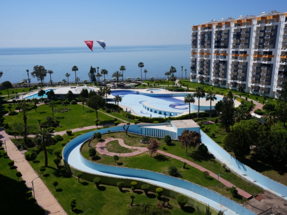 Mersin Kargıpınarı Queenaba Sitesi Eşyalı Satılık 2+1 Daire
