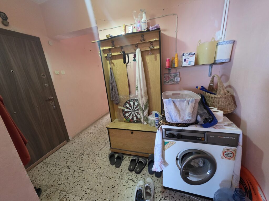 Mersin Erdemli Denize Sıfır Gümüşkum Sitesi Satılık 1+1 Daire