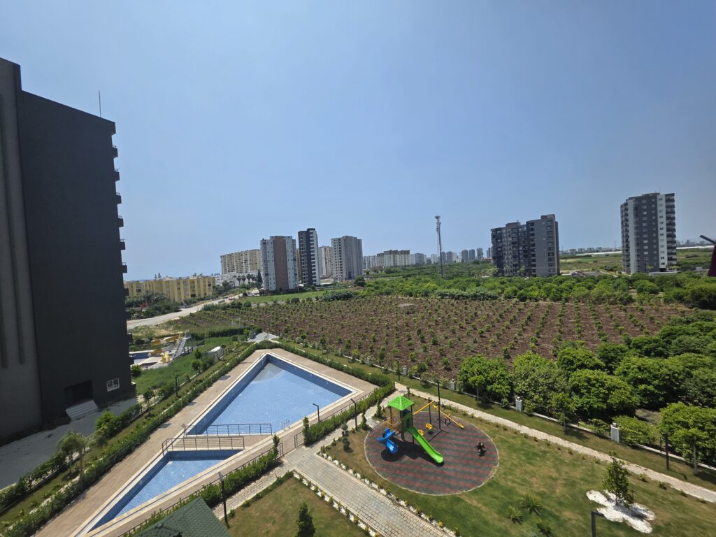 Mersin Erdemli Çeşmeli Emerald Deluxe Satılık 1+1 Deniz Manzaralı Daire