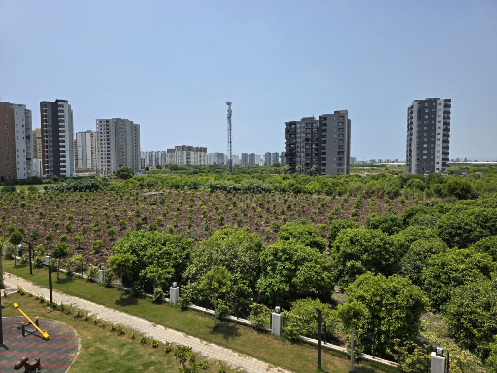 Mersin Erdemli Çeşmeli Emerald Deluxe Satılık 1+1 Ön Cephe Daire