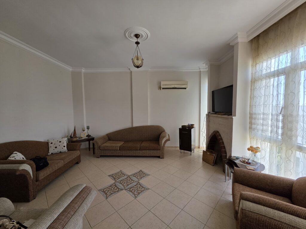 Mersin Erdemli Kumkuyu Denize Sıfır Altınportakal Eşyalı Satılık 2+1 Daire