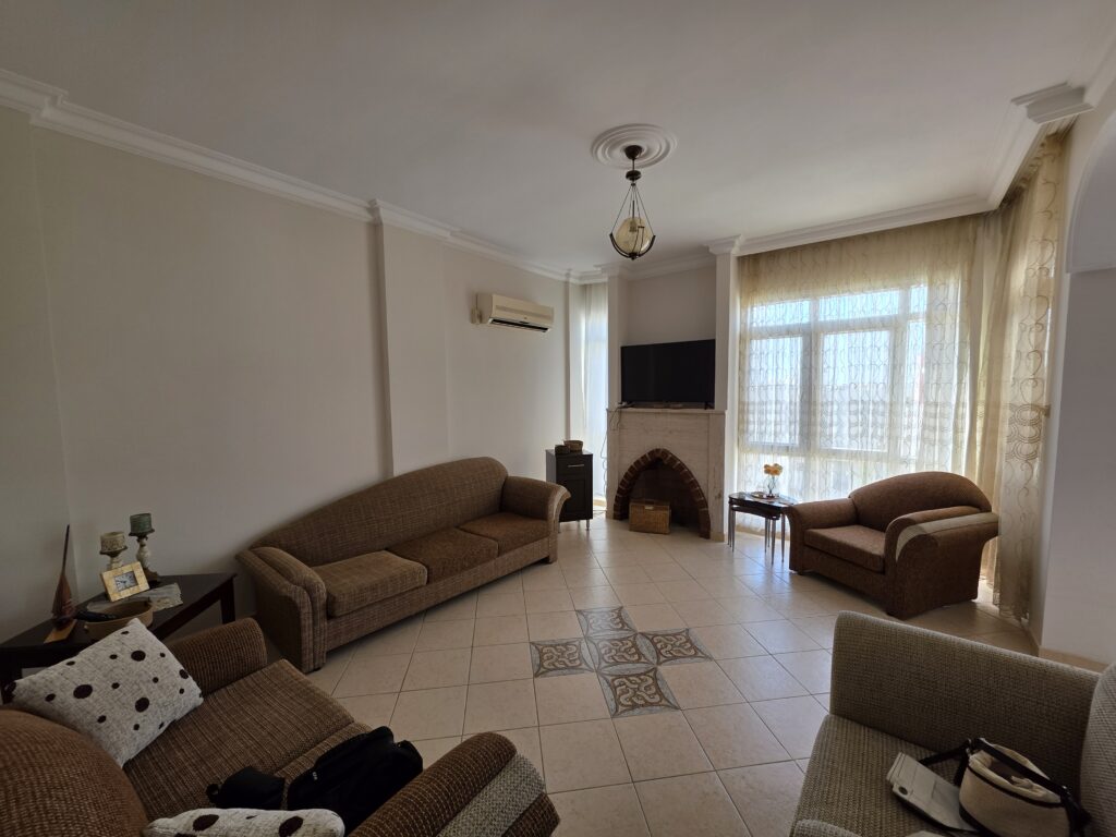 Mersin Erdemli Kumkuyu Denize Sıfır Altınportakal Eşyalı Satılık 2+1 Daire