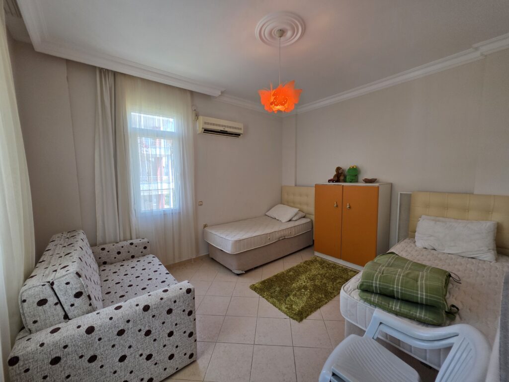 Mersin Erdemli Kumkuyu Denize Sıfır Altınportakal Eşyalı Satılık 2+1 Daire