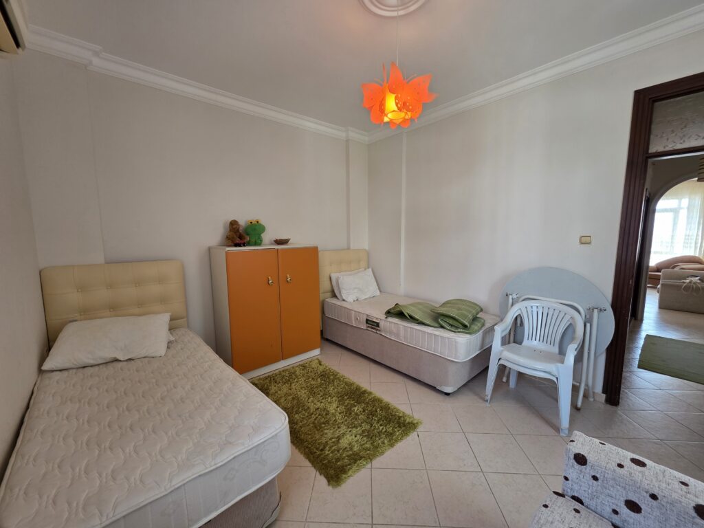 Mersin Erdemli Kumkuyu Denize Sıfır Altınportakal Eşyalı Satılık 2+1 Daire