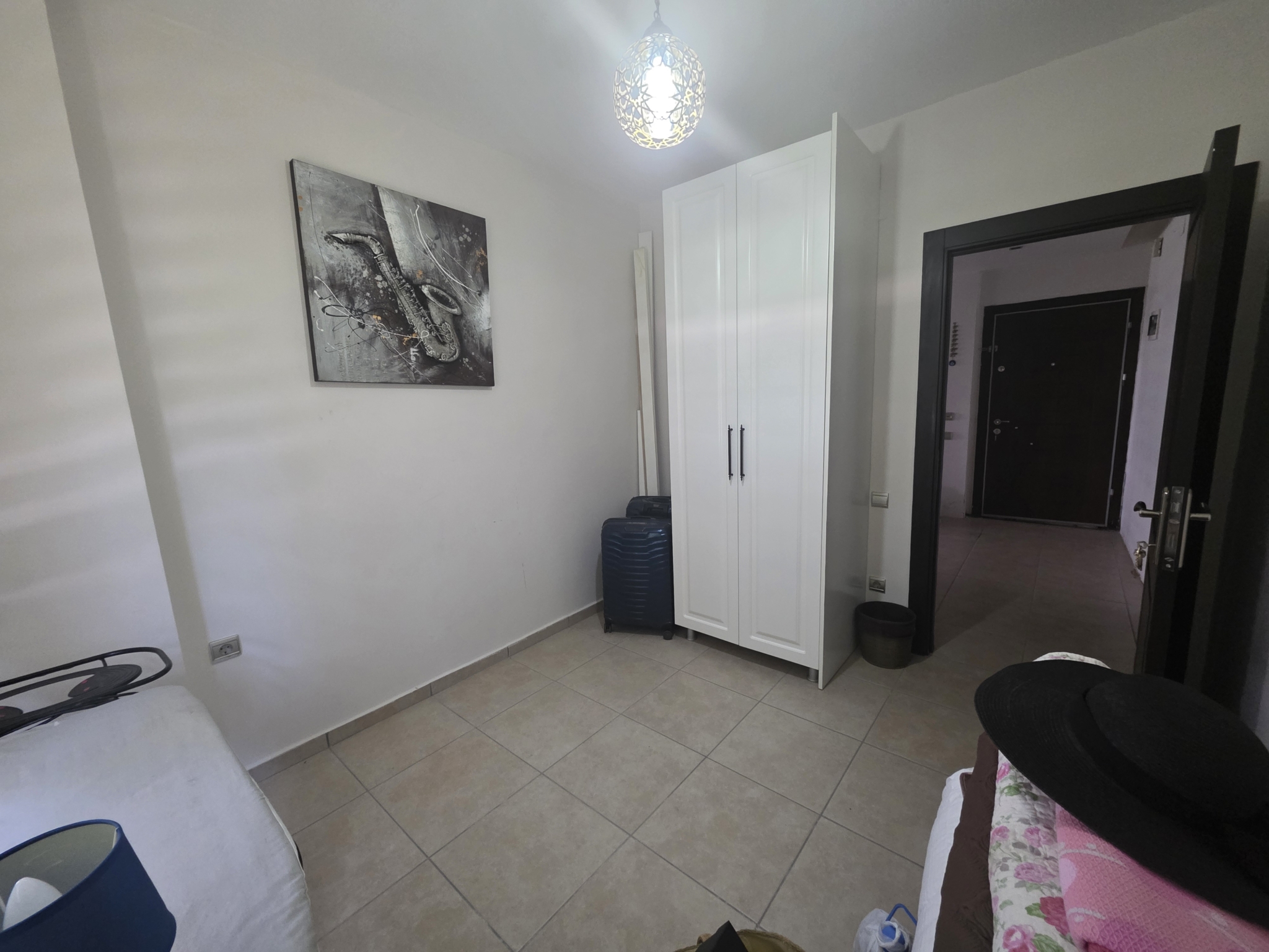 20260811_130724 Mersin Erdemli Denize Sıfır Altınportakal Sitesi Satılık 3+1 Bahçe Katı Daire