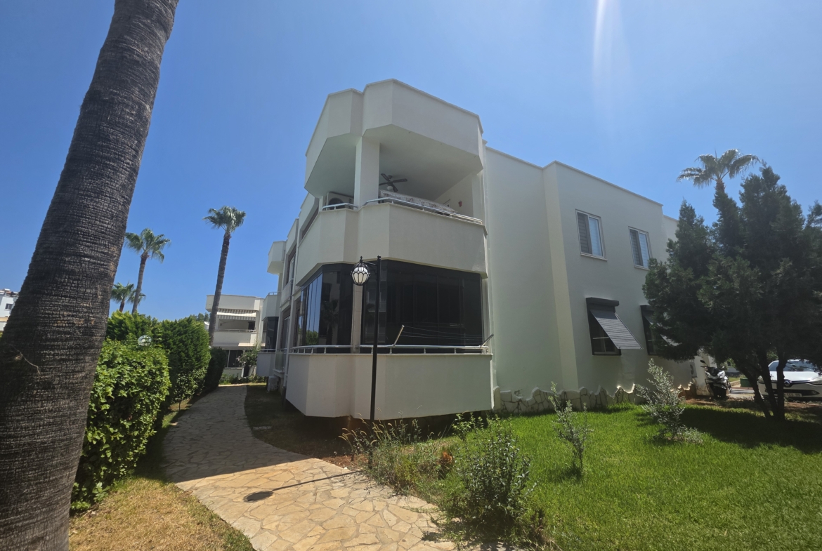 Mersin Erdemli Denize Sıfır Altınportakal Sitesi Satılık 3+1 Bahçe Katı  Daire
