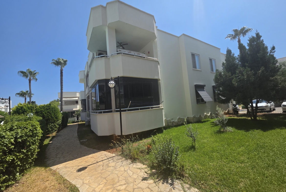 Mersin Erdemli Denize Sıfır Altınportakal Sitesi Satılık 3+1 Bahçe Katı  Daire