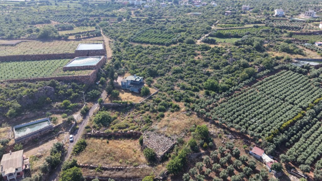 Grundstück mit Meerblick in Erdemli, Kumkuyu, Çanakçı zu verkaufen