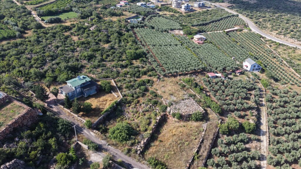 Grundstück mit Meerblick in Erdemli, Kumkuyu, Çanakçı zu verkaufen
