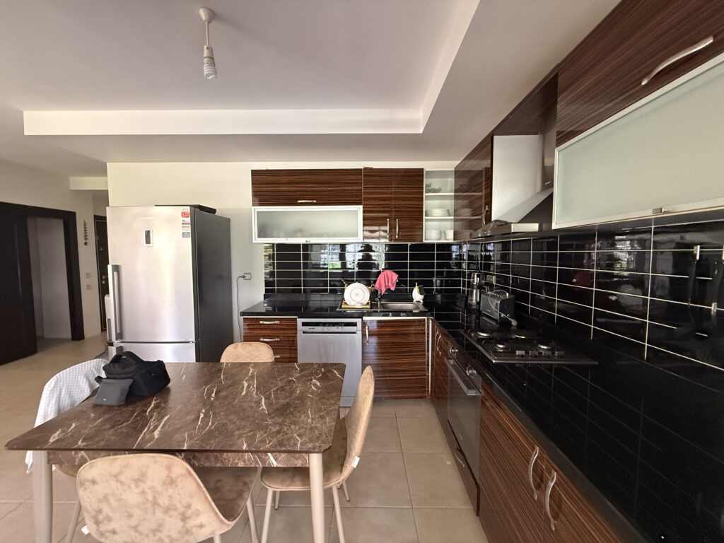 Appartement op de begane grond (3+1) te koop in Altınportakal, Erdemli, Mersin (aan zee)