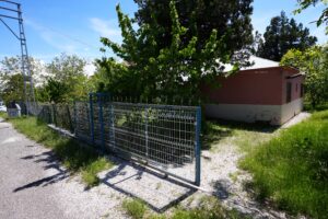 Продается 2+1 квартира в Мерсине, район Эрдемли, плато Авгады, на участке 550 м2