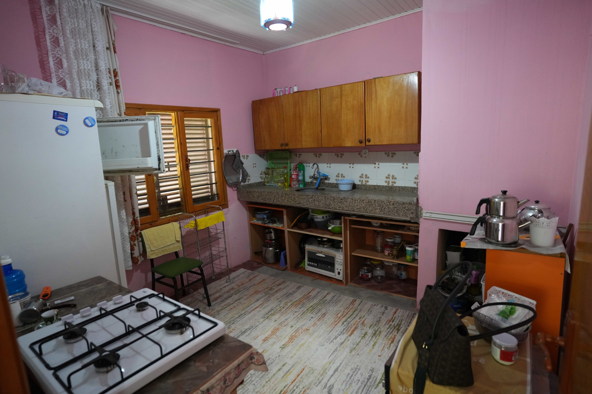VIP01003 Mersin Erdemli Avgadı Yaylası 550 m2 Arsa İçinde Satılık 2+1 Daire