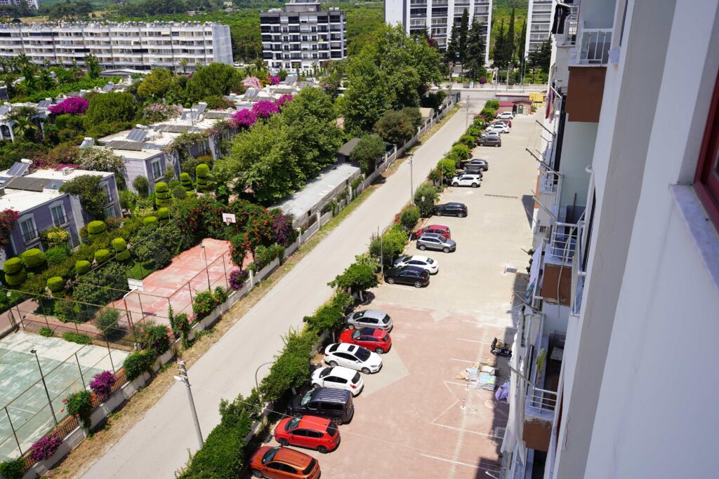 Продается 2+1 квартира в жилом комплексе Liparis Sunlife в районе Каргипинари, Мерсин, блок Front Block.