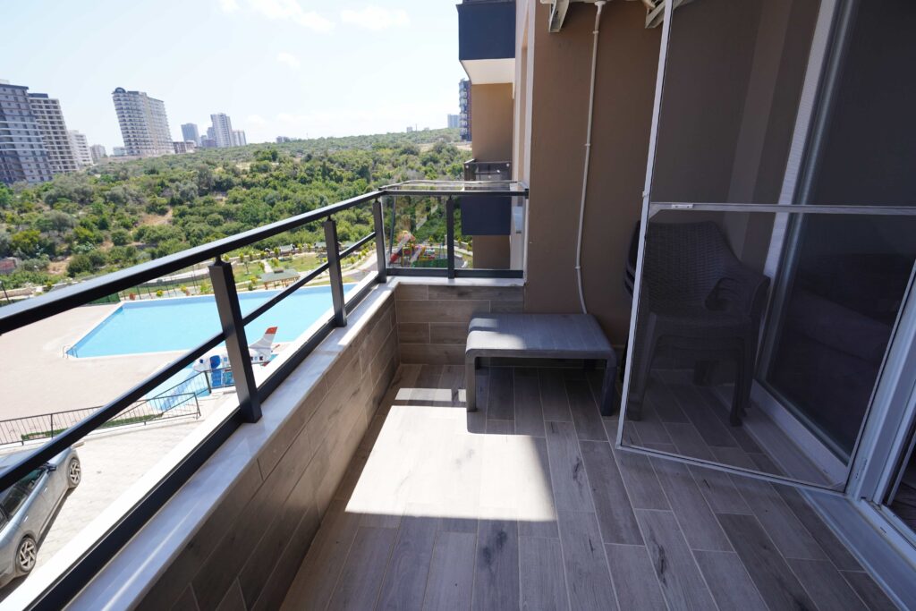 Mersin Ayaş Canpolat Merso Sitesi 1+1 Eşyalı Daire