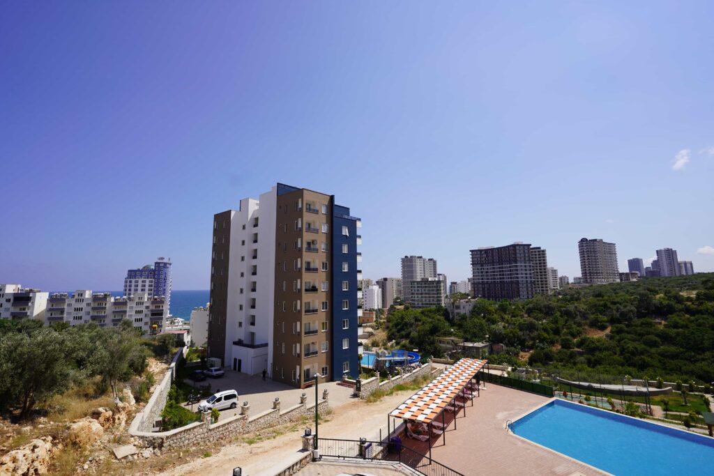 Mersin Ayaş Canpolat Merso Sitesi 1+1 Eşyalı Daire